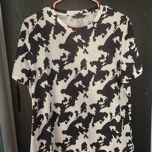 Cow print tee